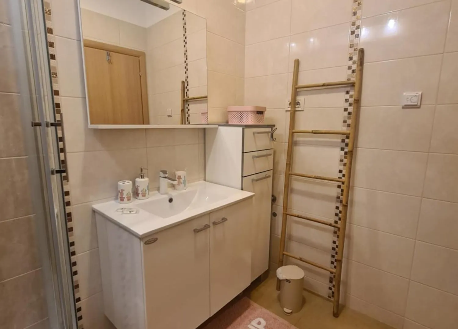 Apartment Marangunija Malinska 0*,  Κροατία